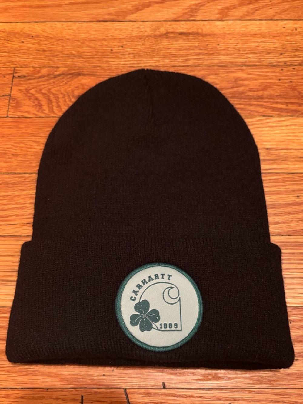 Carhartt Knit Shamrock Patch Beanie NWOT
